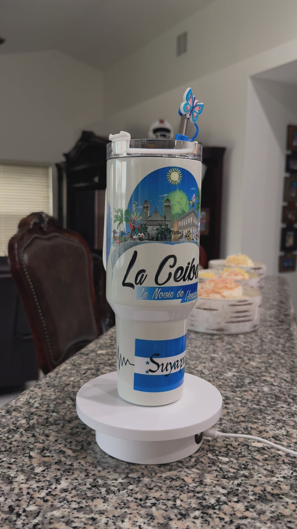 La Ceiba Paradise Tumbler – 30 oz & 40 oz Stainless Steel Travel Cup | Personalized Honduras Design 🇭🇳