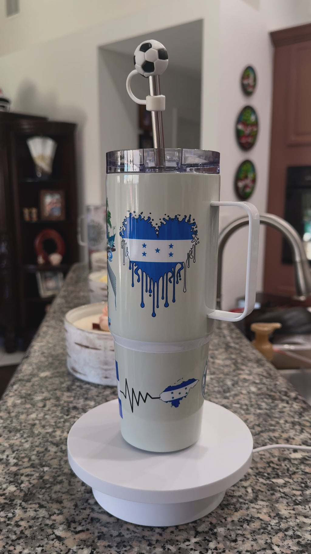 La Ceiba Paradise Tumbler – 30 oz & 40 oz Stainless Steel Travel Cup | Personalized Honduras Design 🇭🇳