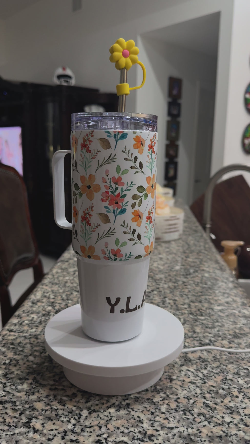 Floral Bloom Tumbler – Fresh & Youthful Design – Personalized Stainless Steel Cup